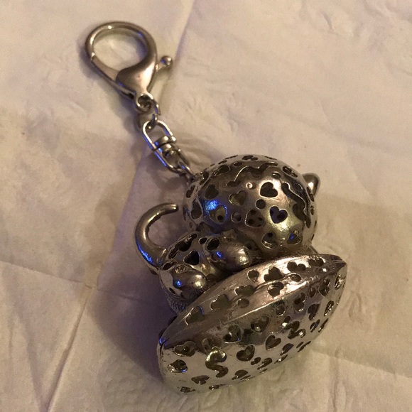 Rhinestone cat keychain - Picture 3 of 3